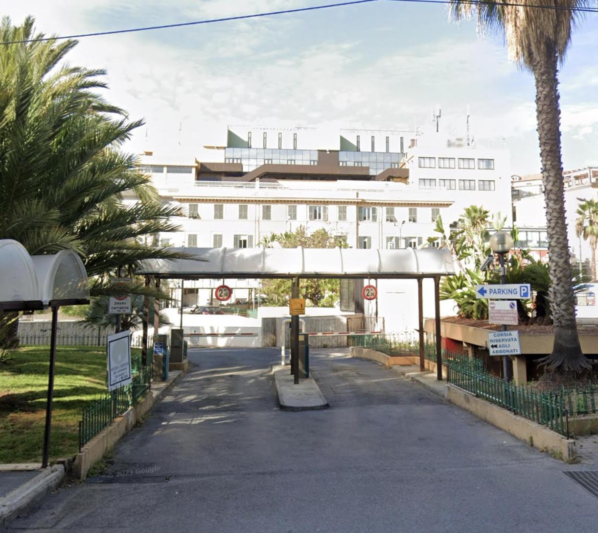 Centrally Located Apt By Harbour With Elevator Sanremo Exterior photo